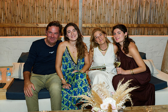 E&M_05JUL25-203